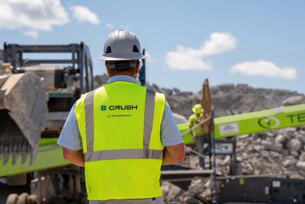 A Crush operator overseeing the crushing and screening line